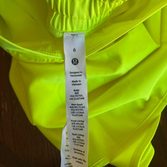 Lululemon Skirt - Picture 5 of 5